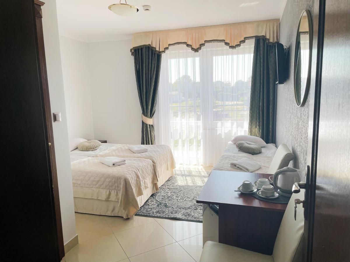 Osrodek Wczasowy Rewa Hotel Bagian luar foto